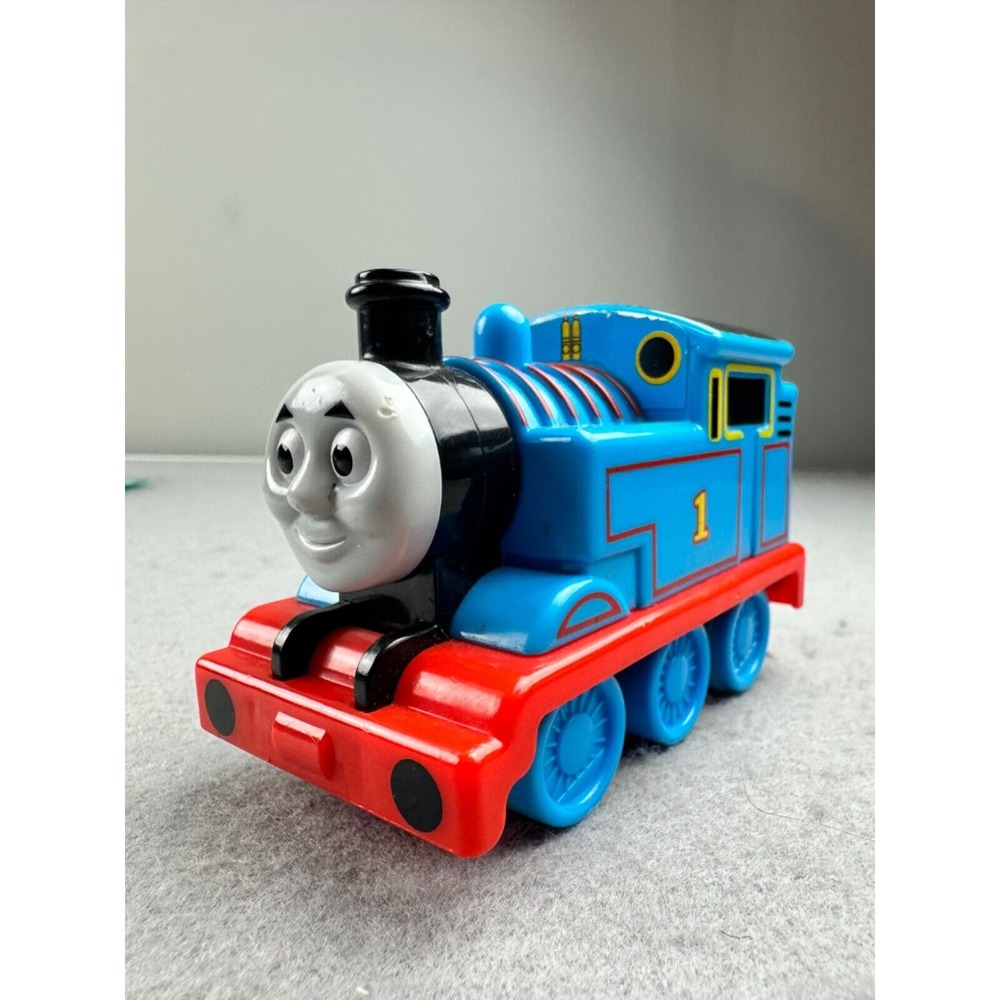 Thomas & Friends Pullback 2009 Thomas the Tank Engine Train Mattel Does Not Work